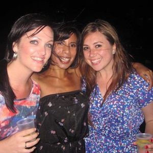 Meet your Posher, Larissa